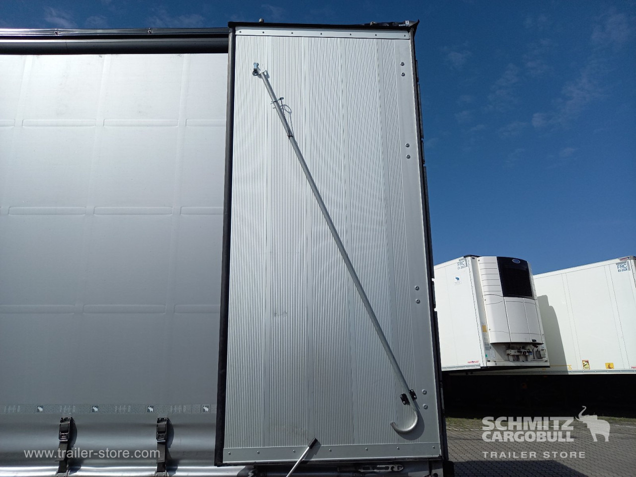 SCHMITZ Auflieger Curtainsider Standard - Sơ mi rơ moóc mui bạt: hình 2 SCHMITZ Auflieger Curtainsider Standard - Sơ mi rơ moóc mui bạt: hình 2