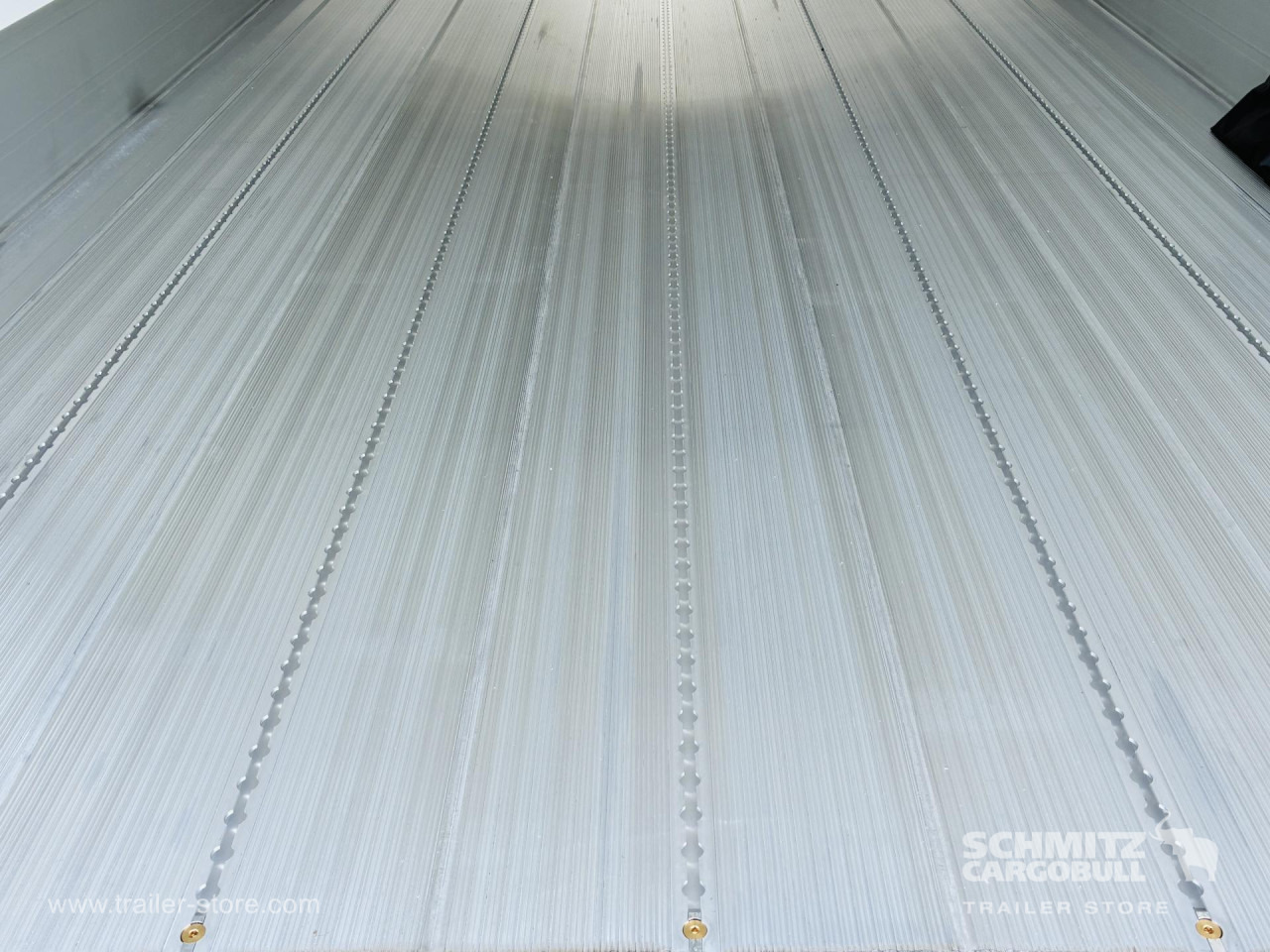 SCHMITZ Auflieger Tiefkühler Standard Taillift - Sơ mi rơ moóc đẳng nhiệt: hình 3 SCHMITZ Auflieger Tiefkühler Standard Taillift - Sơ mi rơ moóc đẳng nhiệt: hình 3