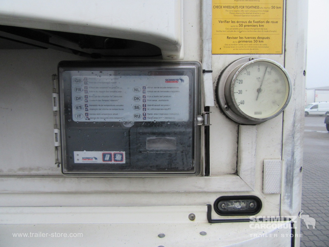 SCHMITZ Auflieger Tiefkühler Standard Taillift - Sơ mi rơ moóc đẳng nhiệt: hình 3 SCHMITZ Auflieger Tiefkühler Standard Taillift - Sơ mi rơ moóc đẳng nhiệt: hình 3