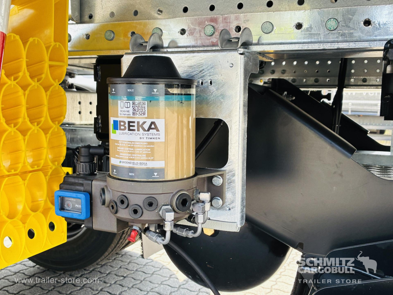 SCHMITZ Auflieger Tiefkühler Standard Taillift - Sơ mi rơ moóc đẳng nhiệt: hình 5 SCHMITZ Auflieger Tiefkühler Standard Taillift - Sơ mi rơ moóc đẳng nhiệt: hình 5
