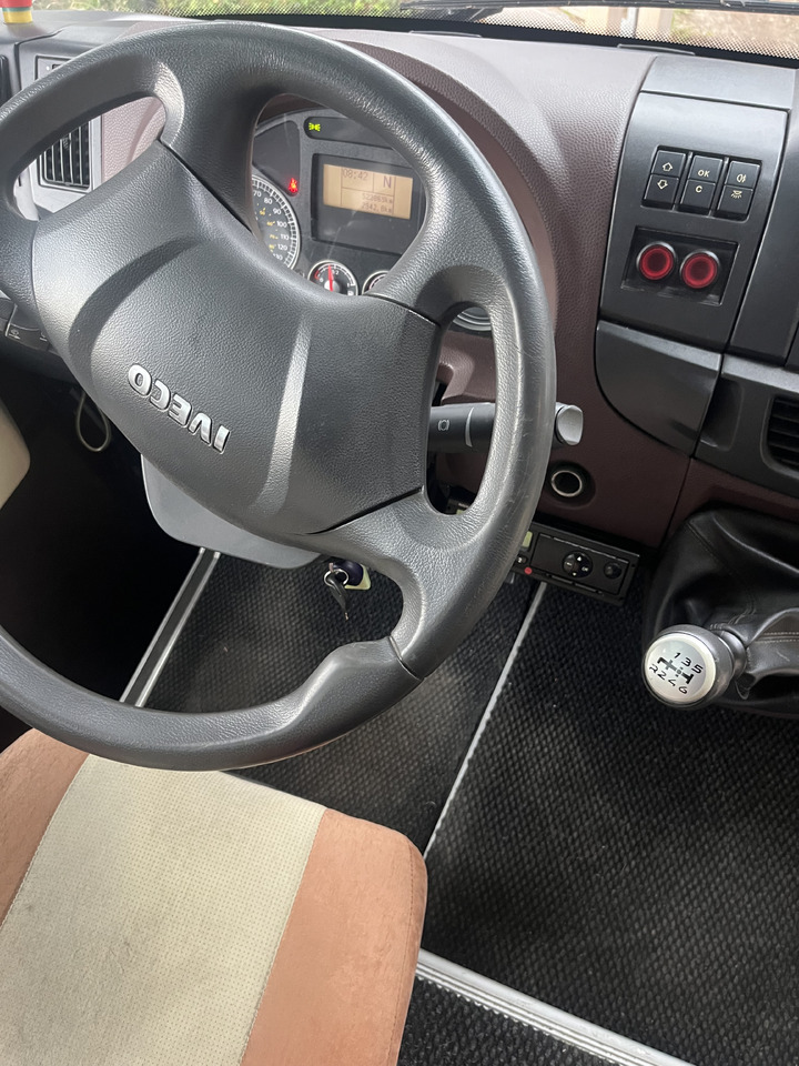 IVECO euro 5 100 Calipso New Car - Xe bus mini, Xe van chở khách: hình 5 IVECO euro 5 100 Calipso New Car - Xe bus mini, Xe van chở khách: hình 5