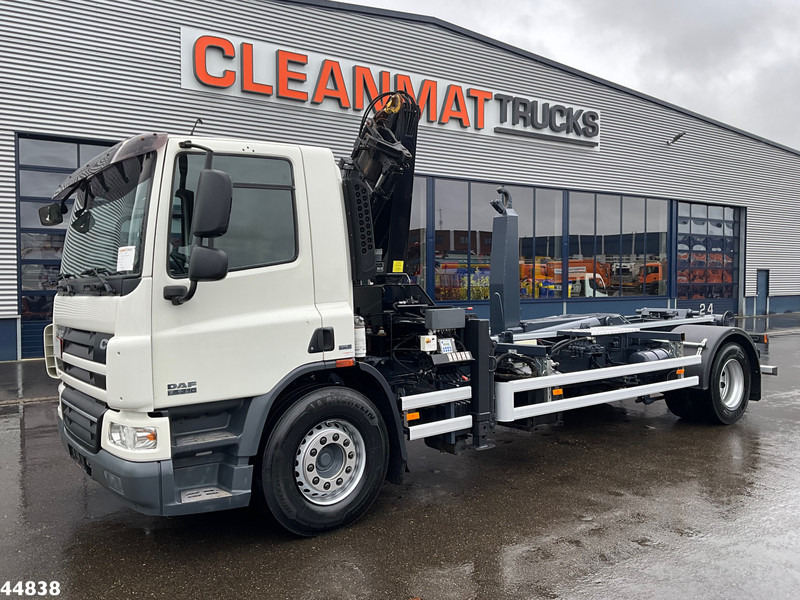 DAF FA 75 CF 250 MKG 14 Tonmeter laadkraan - Xe tải nâng móc, Xe cẩu tự hành: hình 2 DAF FA 75 CF 250 MKG 14 Tonmeter laadkraan - Xe tải nâng móc, Xe cẩu tự hành: hình 2