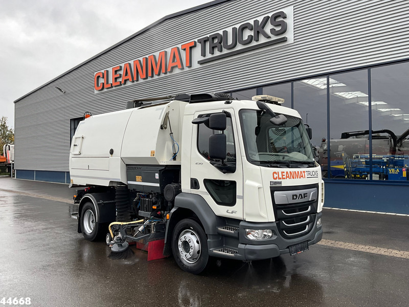 DAF FA LF 230 Euro 6 Johnston VT652 Just 87.278 km! - Xe quét đường: hình 2 DAF FA LF 230 Euro 6 Johnston VT652 Just 87.278 km! - Xe quét đường: hình 2