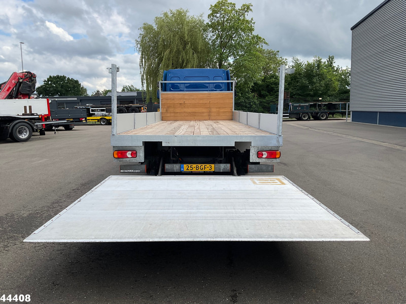 DAF FA LF 250 Euro 6 Autotransporter met laadklep - Xe tải chuyên chở tự động: hình 4 DAF FA LF 250 Euro 6 Autotransporter met laadklep - Xe tải chuyên chở tự động: hình 4