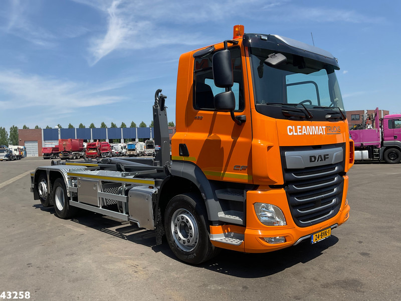 DAF FAN CF 430 VDL 21 Ton haakarmsysteem - Xe tải nâng móc: hình 3 DAF FAN CF 430 VDL 21 Ton haakarmsysteem - Xe tải nâng móc: hình 3