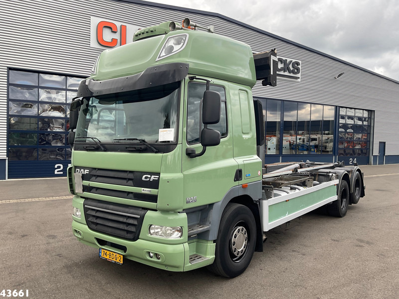 DAF FAS 85 CF 410 VDL 21 Ton haakarmsysteem - Xe tải nâng móc: hình 2 DAF FAS 85 CF 410 VDL 21 Ton haakarmsysteem - Xe tải nâng móc: hình 2