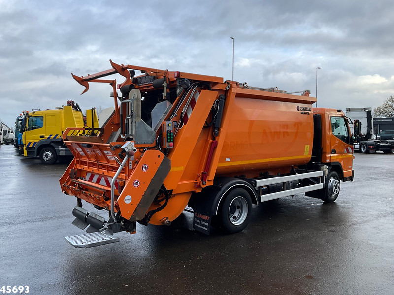 FUSO Canter 9C18 Euro 6 Zoeller 7m³ Just 176.158 km! - Xe tải chở rác: hình 4 FUSO Canter 9C18 Euro 6 Zoeller 7m³ Just 176.158 km! - Xe tải chở rác: hình 4