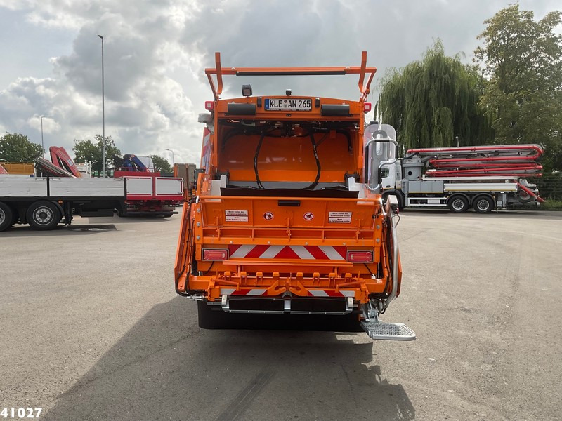 FUSO Canter 9C18 Zoeller 7m³ - Xe tải chở rác: hình 3 FUSO Canter 9C18 Zoeller 7m³ - Xe tải chở rác: hình 3