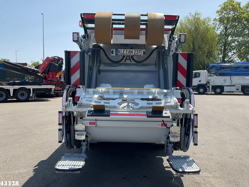 FUSO Canter Terberg 7m³ - Xe tải chở rác: hình 4 FUSO Canter Terberg 7m³ - Xe tải chở rác: hình 4