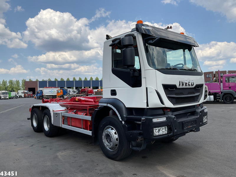 Iveco AD260T 6x4 Euro 6 AJK 20 haakarmsysteem - Xe tải nâng móc: hình 3 Iveco AD260T 6x4 Euro 6 AJK 20 haakarmsysteem - Xe tải nâng móc: hình 3