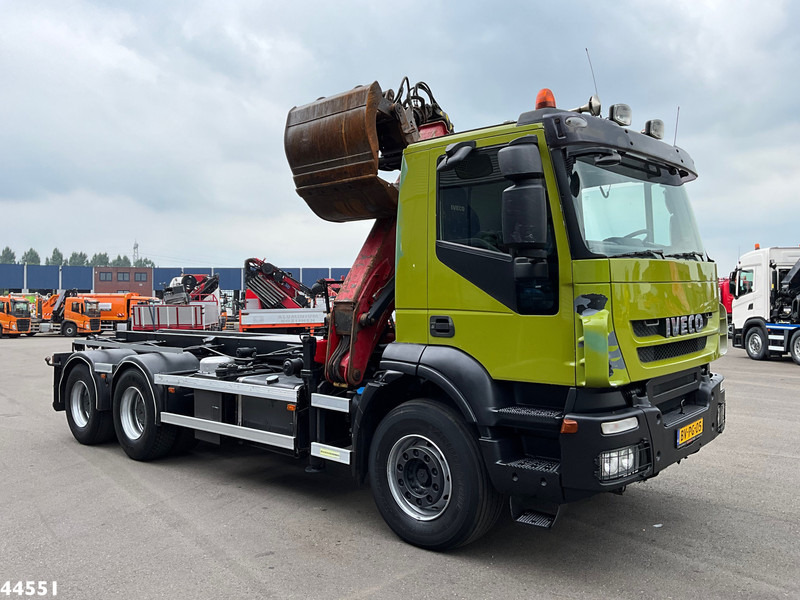 Iveco AD260T41 6x4 HMF 16 Tonmeter Z-kraan - Xe tải hệ thống cáp, Xe cẩu tự hành: hình 3 Iveco AD260T41 6x4 HMF 16 Tonmeter Z-kraan - Xe tải hệ thống cáp, Xe cẩu tự hành: hình 3