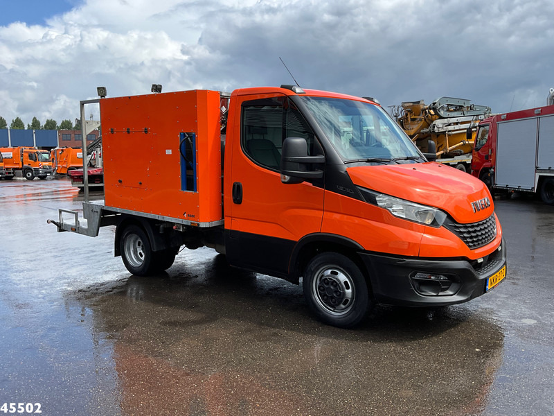 Iveco Daily 35C14 Euro 6 ROM Toilet servicewagen - Xe tải chân không: hình 3 Iveco Daily 35C14 Euro 6 ROM Toilet servicewagen - Xe tải chân không: hình 3