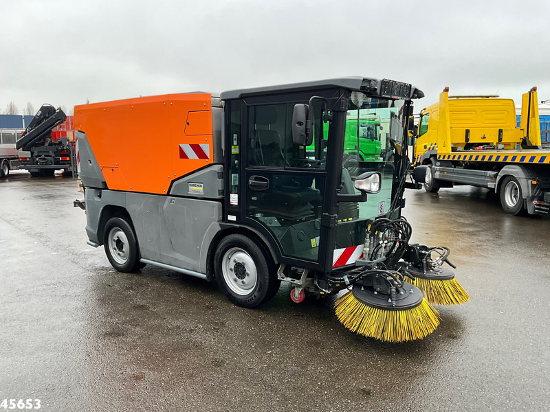 Kärcher MC 250 Just 16.579 km! - Xe quét đường: hình 3 Kärcher MC 250 Just 16.579 km! - Xe quét đường: hình 3