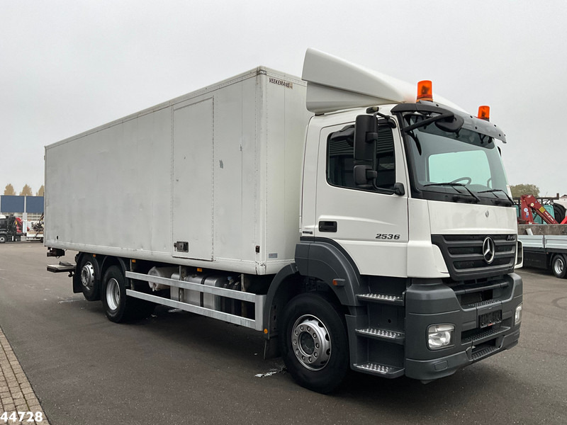 Mercedes-Benz Axor 2636 6x2 Dhollandia laadklep Just 265.901 km! - Xe tải hộp: hình 4 Mercedes-Benz Axor 2636 6x2 Dhollandia laadklep Just 265.901 km! - Xe tải hộp: hình 4