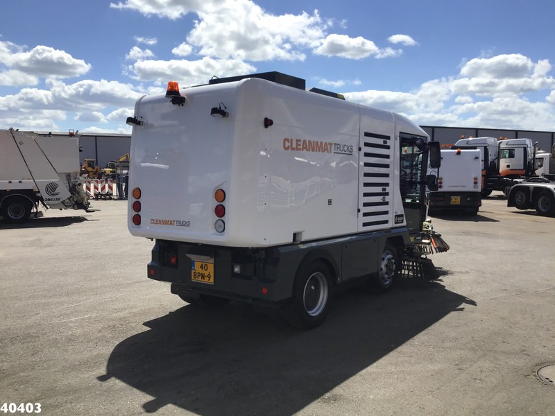 Ravo 5-SERIES 580 with 3-rd brush - Xe quét đường: hình 4 Ravo 5-SERIES 580 with 3-rd brush - Xe quét đường: hình 4