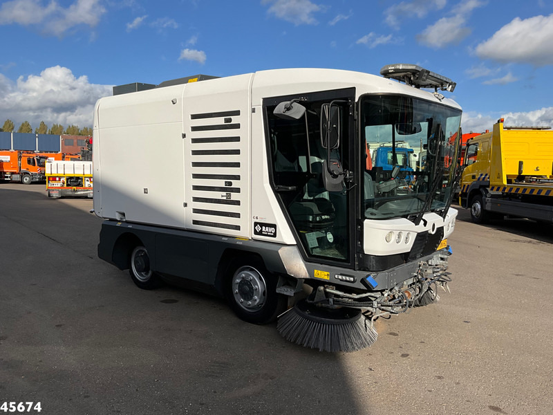 Ravo 540 Euro 6 - Xe quét đường: hình 3 Ravo 540 Euro 6 - Xe quét đường: hình 3