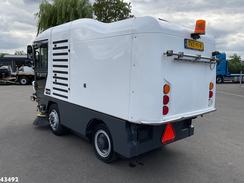 Ravo 540 - Xe quét đường: hình 5 Ravo 540 - Xe quét đường: hình 5