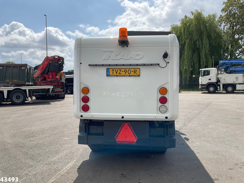 Ravo 540 - Xe quét đường: hình 4 Ravo 540 - Xe quét đường: hình 4