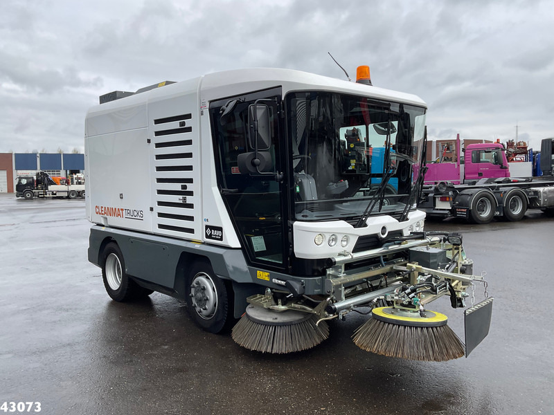 Ravo 540 STH Euro 6 with 3-rd brush - Xe quét đường: hình 4 Ravo 540 STH Euro 6 with 3-rd brush - Xe quét đường: hình 4