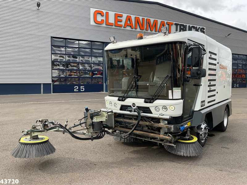 Ravo 540 STH Euro 6 with 3-rd brush - Xe quét đường: hình 3 Ravo 540 STH Euro 6 with 3-rd brush - Xe quét đường: hình 3