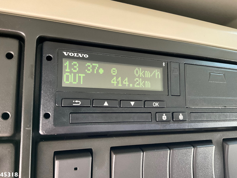 Xe tải chở rác Volvo FM 330 Euro 6 Geesink 20m³: hình 18