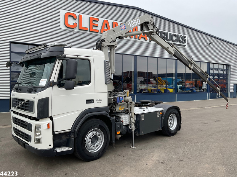 Volvo FM 340 HMF 12 Tonmeter laadkraan - Xe đầu kéo: hình 1 Volvo FM 340 HMF 12 Tonmeter laadkraan - Xe đầu kéo: hình 1