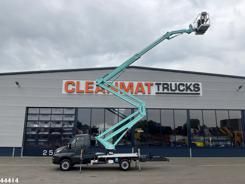 Iveco Daily 35S12 20 Meter hoogwerker + JIB Just 6.039 km! - Xe tải: hình 1 Iveco Daily 35S12 20 Meter hoogwerker + JIB Just 6.039 km! - Xe tải: hình 1