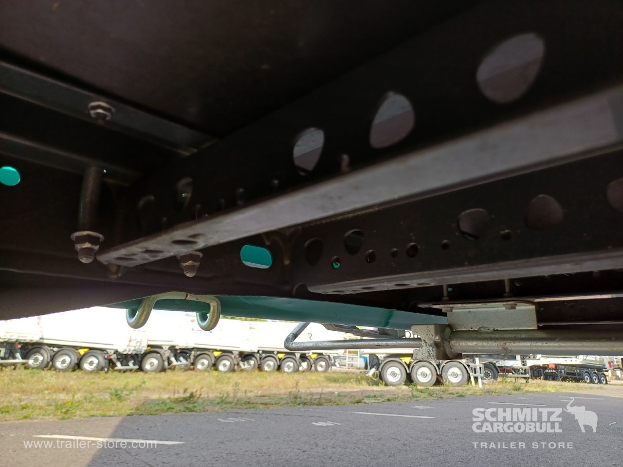 BERGER Auflieger Curtainsider Mega - Sơ mi rơ moóc mui bạt: hình 4 BERGER Auflieger Curtainsider Mega - Sơ mi rơ moóc mui bạt: hình 4