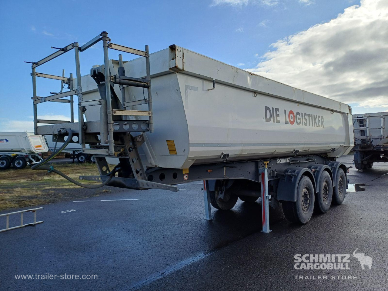 Sơ mi rơ moóc ben SCHMITZ Auflieger Kipper Stahlrundmulde 24m³: hình 6 Sơ mi rơ moóc ben SCHMITZ Auflieger Kipper Stahlrundmulde 24m³: hình 6
