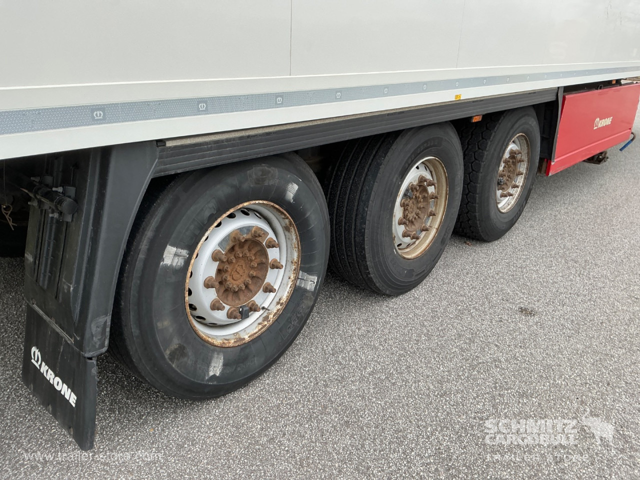 KRONE Reefer Standard - Sơ mi rơ moóc đẳng nhiệt: hình 3 KRONE Reefer Standard - Sơ mi rơ moóc đẳng nhiệt: hình 3