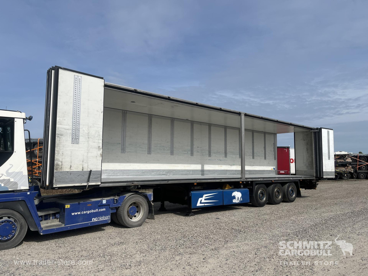 SCHMITZ Reefer Foldable wall Double deck - Sơ mi rơ moóc đẳng nhiệt: hình 3 SCHMITZ Reefer Foldable wall Double deck - Sơ mi rơ moóc đẳng nhiệt: hình 3