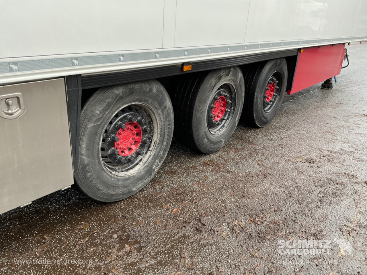 SCHMITZ Reefer Standard Taillift - Sơ mi rơ moóc đẳng nhiệt: hình 3 SCHMITZ Reefer Standard Taillift - Sơ mi rơ moóc đẳng nhiệt: hình 3