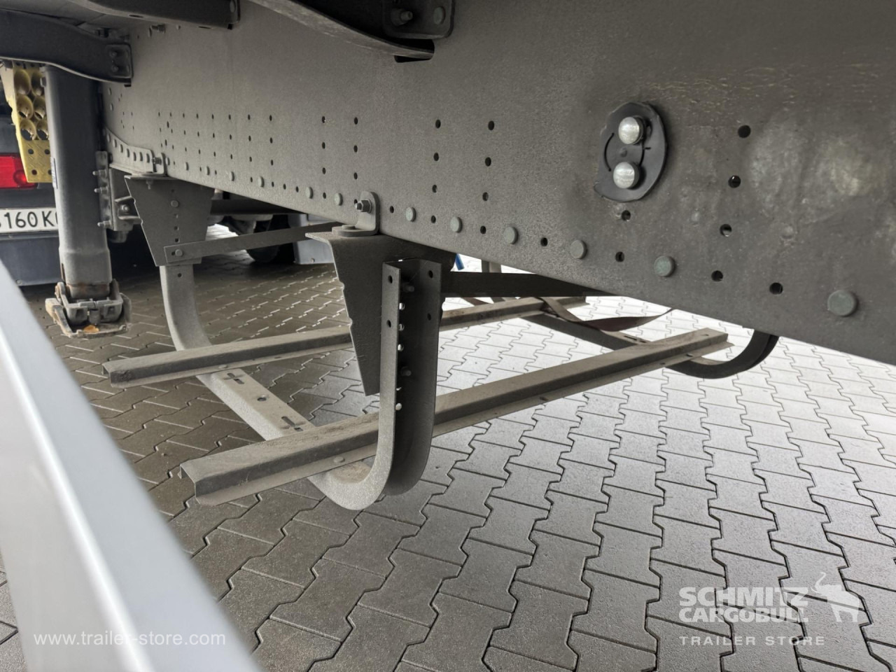 SCHMITZ Curtainsider Standard - Sơ mi rơ moóc mui bạt: hình 2 SCHMITZ Curtainsider Standard - Sơ mi rơ moóc mui bạt: hình 2