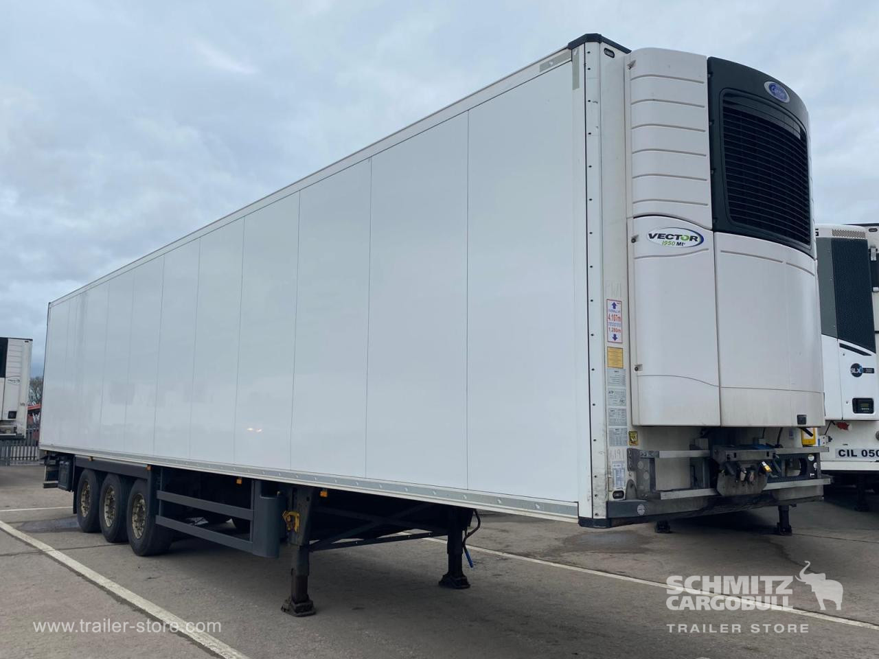 SCHMITZ Reefer Multitemp - Sơ mi rơ moóc đẳng nhiệt: hình 1 SCHMITZ Reefer Multitemp - Sơ mi rơ moóc đẳng nhiệt: hình 1