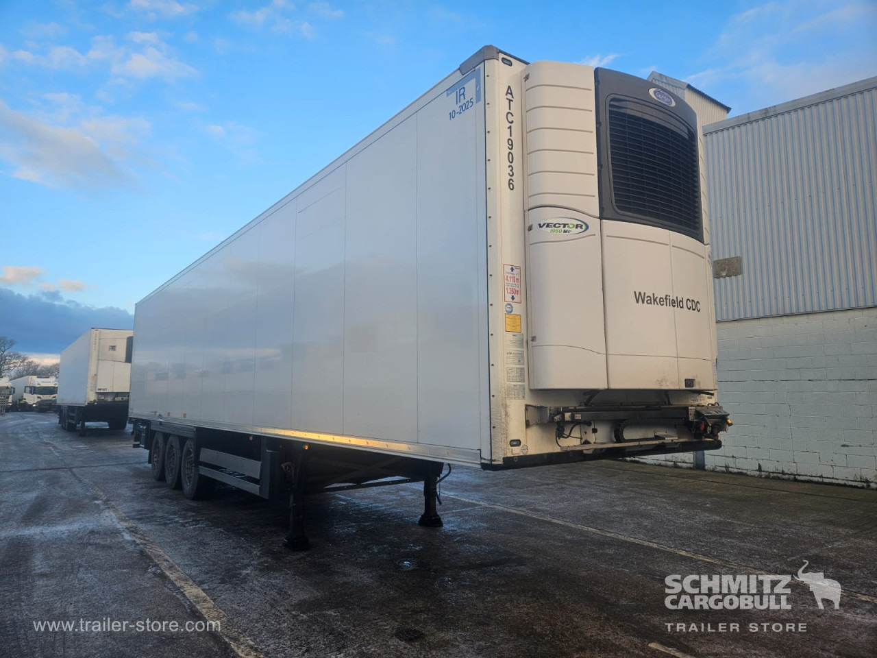 SCHMITZ Reefer Multitemp - Sơ mi rơ moóc đẳng nhiệt: hình 1 SCHMITZ Reefer Multitemp - Sơ mi rơ moóc đẳng nhiệt: hình 1