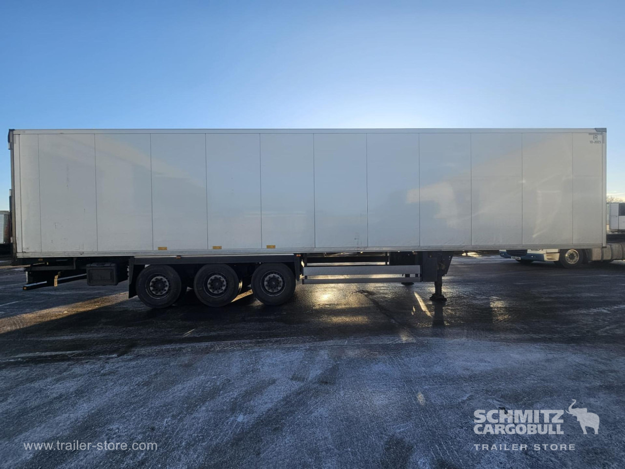 SCHMITZ Reefer Multitemp - Sơ mi rơ moóc đẳng nhiệt: hình 3 SCHMITZ Reefer Multitemp - Sơ mi rơ moóc đẳng nhiệt: hình 3