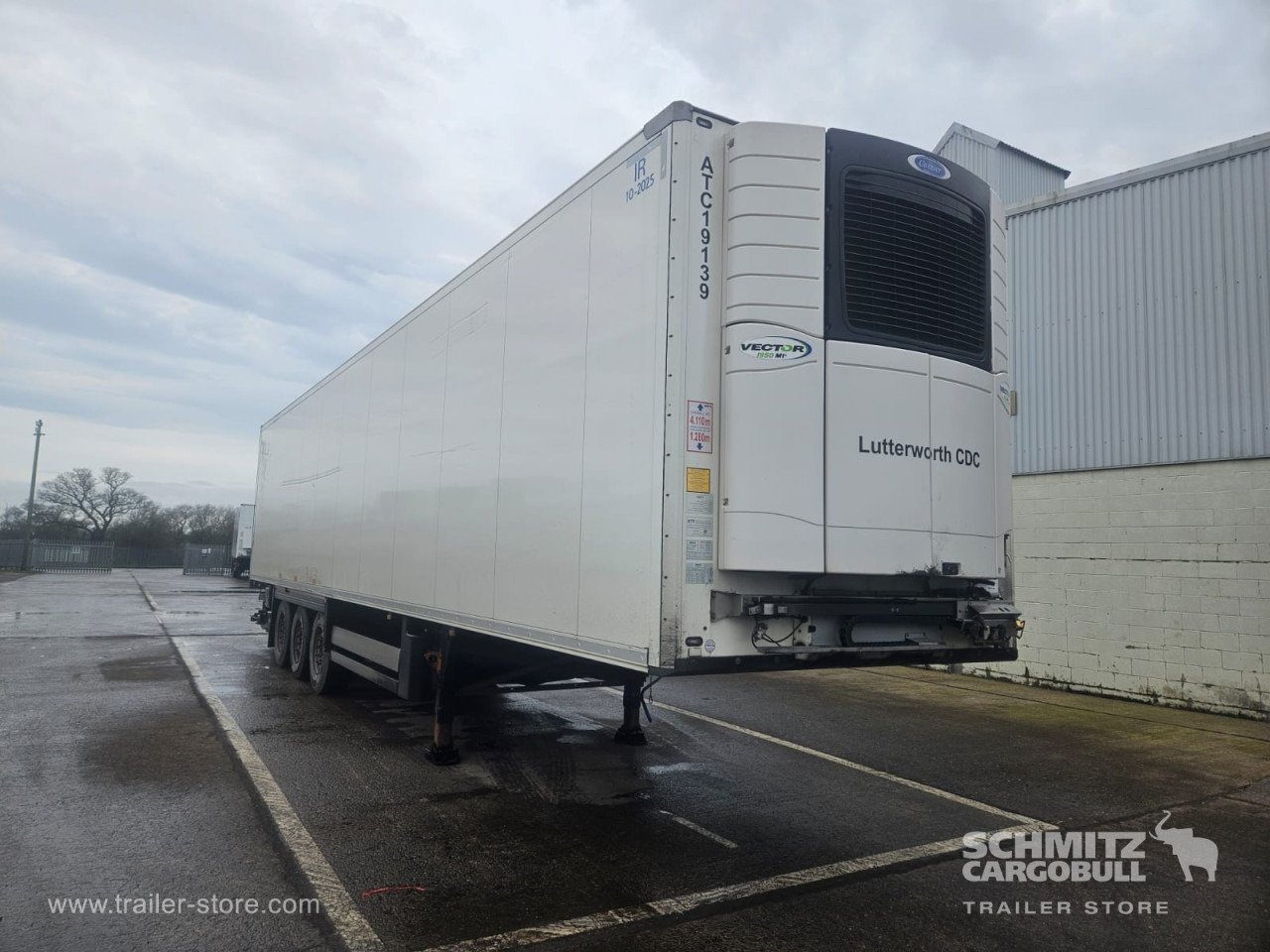 SCHMITZ Reefer Multitemp Taillift - Sơ mi rơ moóc đẳng nhiệt: hình 1 SCHMITZ Reefer Multitemp Taillift - Sơ mi rơ moóc đẳng nhiệt: hình 1