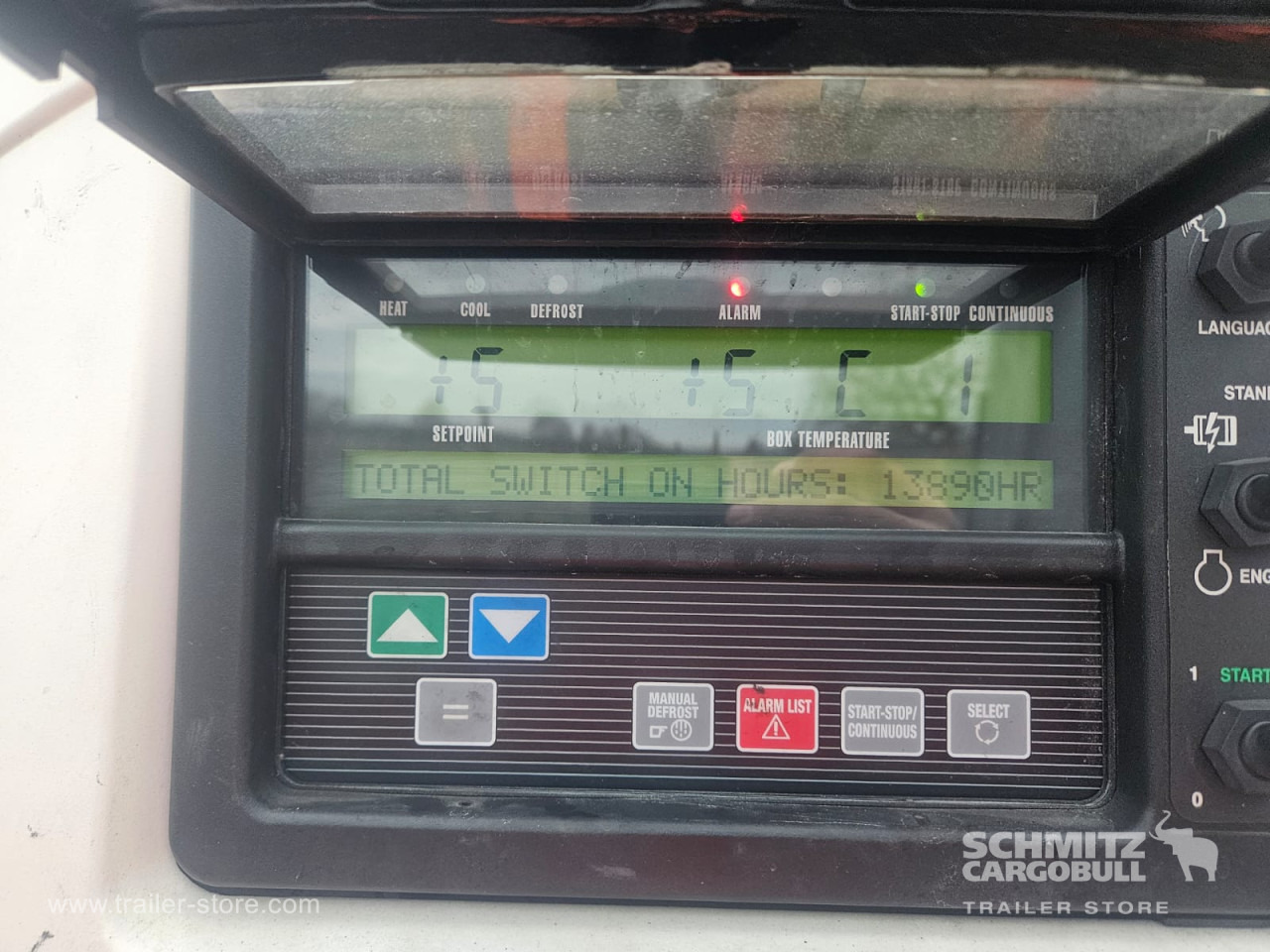 SCHMITZ Reefer Multitemp Taillift - Sơ mi rơ moóc đẳng nhiệt: hình 4 SCHMITZ Reefer Multitemp Taillift - Sơ mi rơ moóc đẳng nhiệt: hình 4