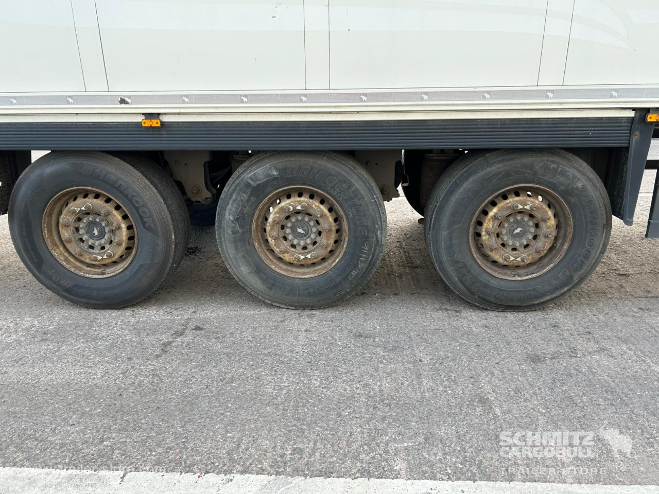 SCHMITZ Reefer Standard - Sơ mi rơ moóc đẳng nhiệt: hình 4 SCHMITZ Reefer Standard - Sơ mi rơ moóc đẳng nhiệt: hình 4