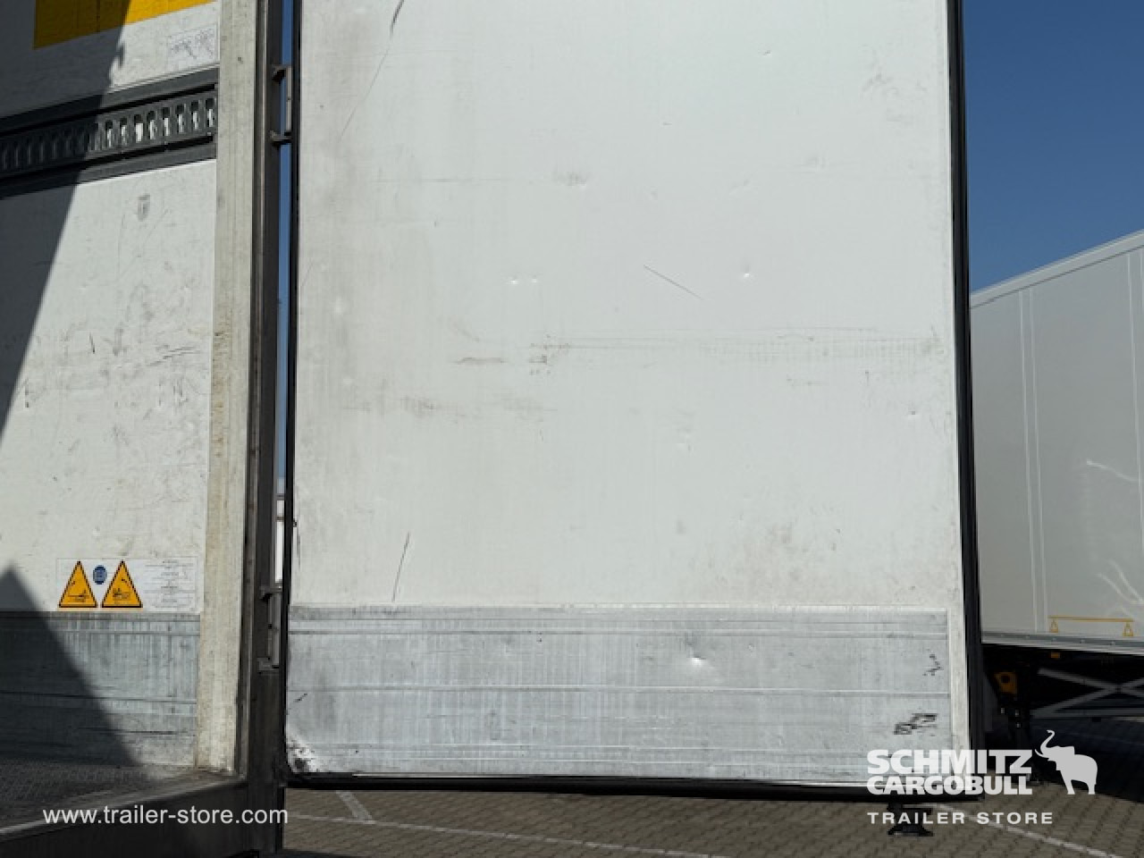 SCHMITZ Reefer Standard - Sơ mi rơ moóc đẳng nhiệt: hình 4 SCHMITZ Reefer Standard - Sơ mi rơ moóc đẳng nhiệt: hình 4
