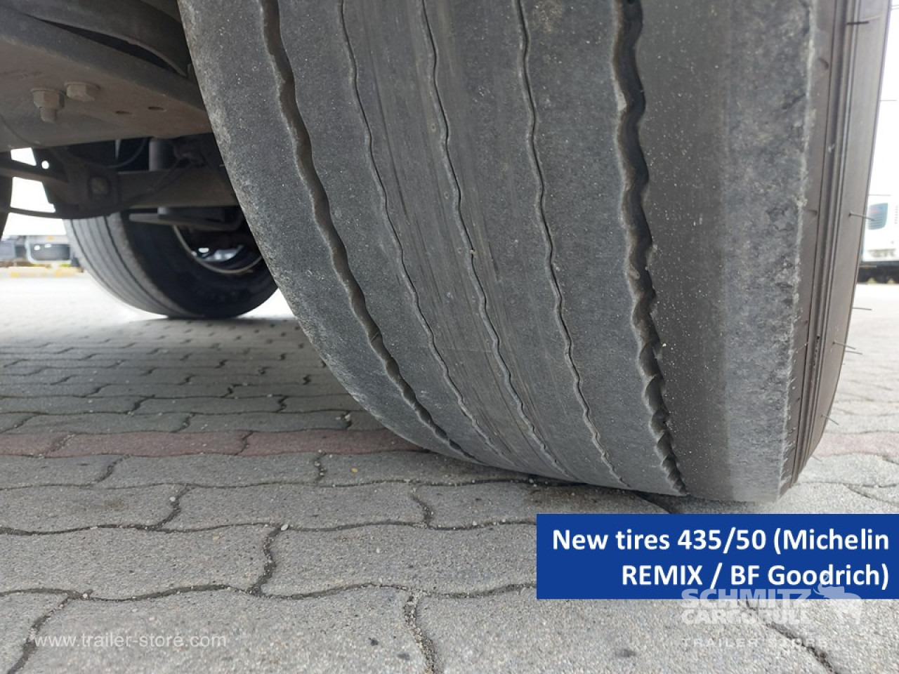 SCHMITZ Curtainsider Mega - Sơ mi rơ moóc mui bạt: hình 2 SCHMITZ Curtainsider Mega - Sơ mi rơ moóc mui bạt: hình 2