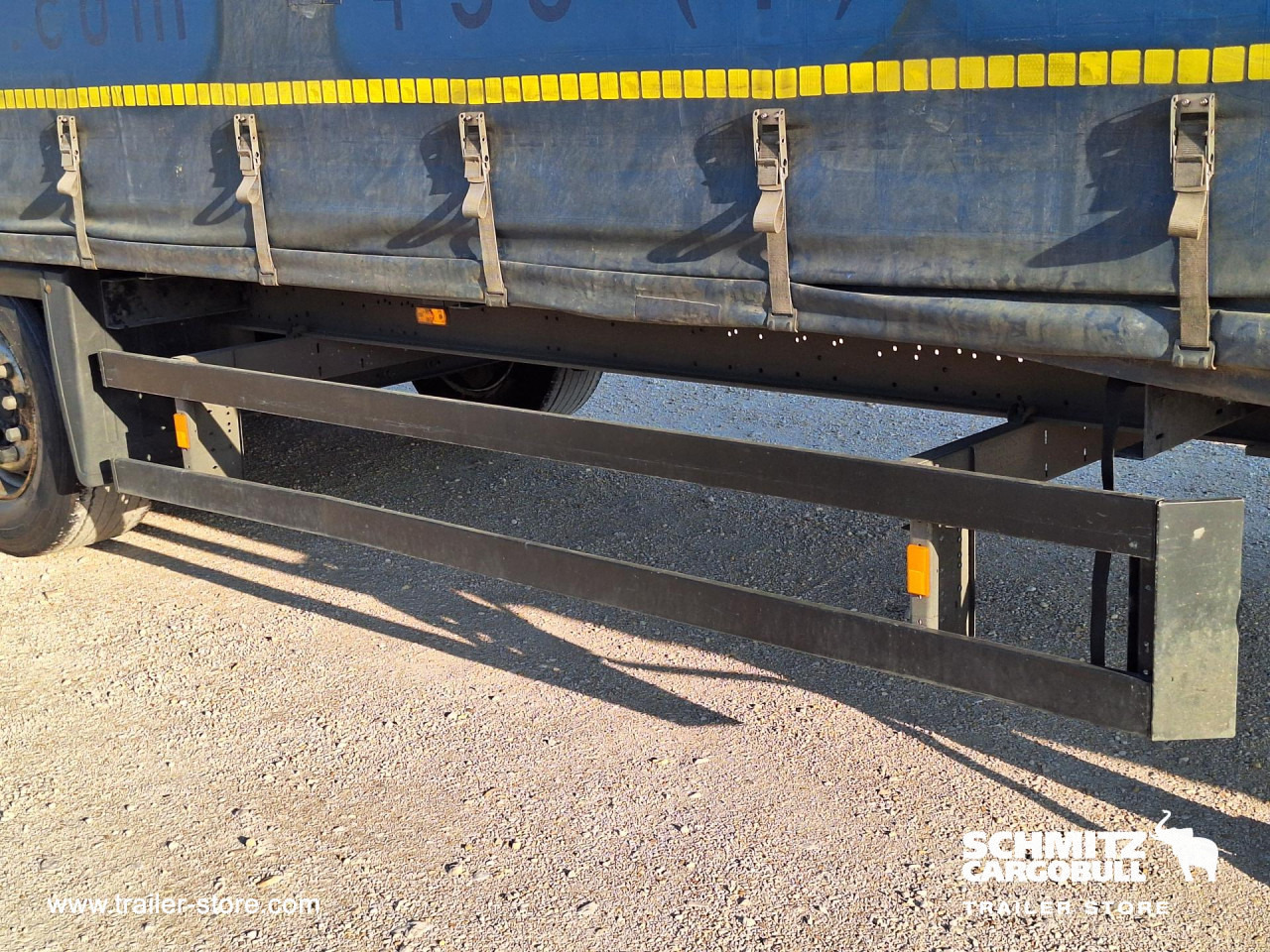 SCHMITZ Curtainsider Mega - Sơ mi rơ moóc mui bạt: hình 3 SCHMITZ Curtainsider Mega - Sơ mi rơ moóc mui bạt: hình 3