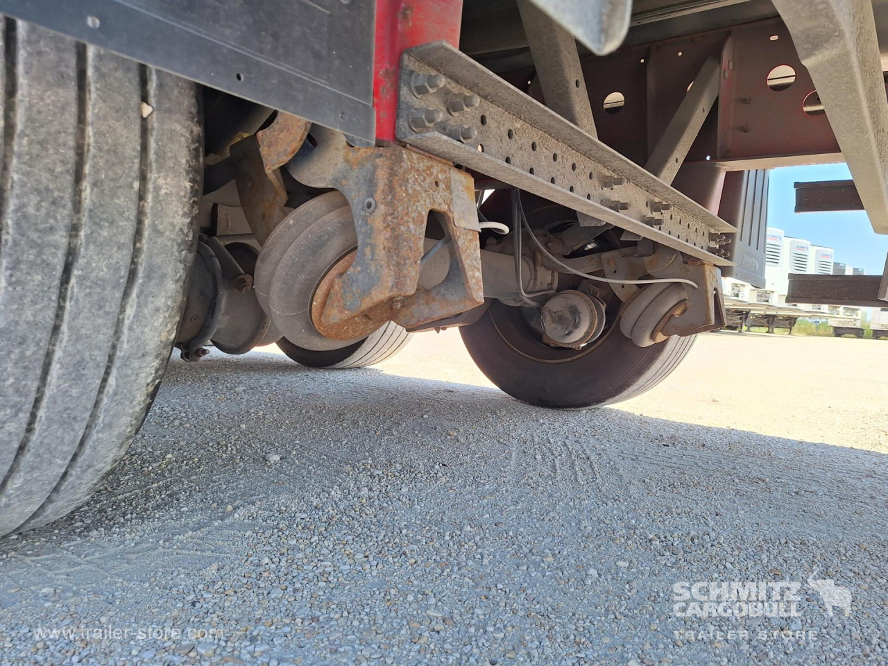 SCHMITZ Curtainsider Standard - Sơ mi rơ moóc mui bạt: hình 2 SCHMITZ Curtainsider Standard - Sơ mi rơ moóc mui bạt: hình 2