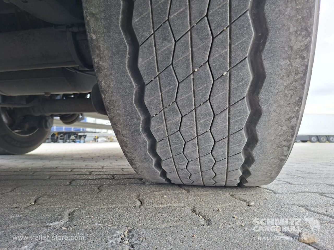 SCHMITZ Reefer Multitemp - Sơ mi rơ moóc đẳng nhiệt: hình 4 SCHMITZ Reefer Multitemp - Sơ mi rơ moóc đẳng nhiệt: hình 4