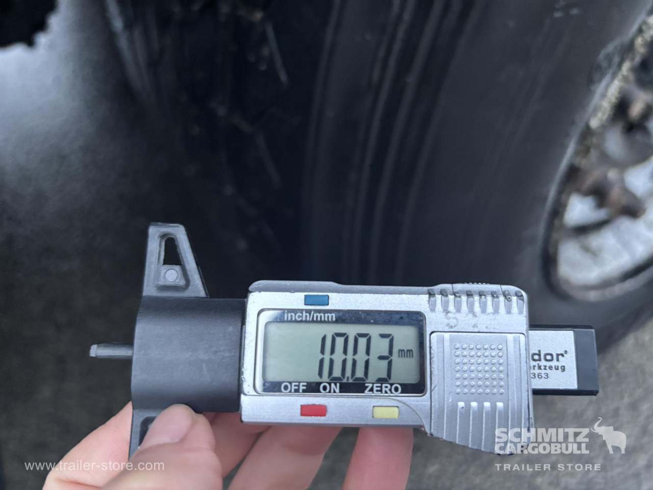 SCHMITZ Curtainsider Mega - Sơ mi rơ moóc mui bạt: hình 2 SCHMITZ Curtainsider Mega - Sơ mi rơ moóc mui bạt: hình 2