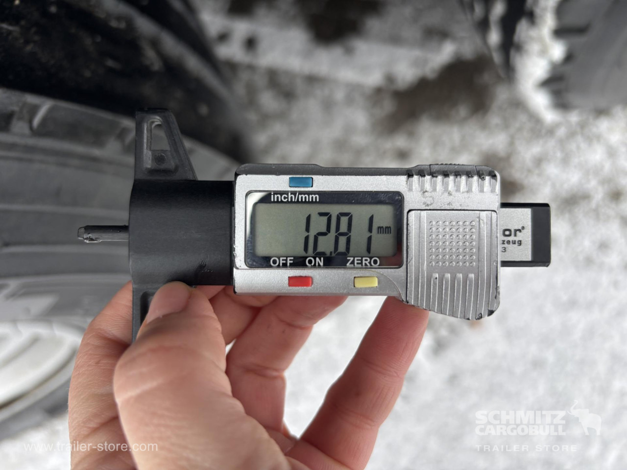 SCHMITZ Curtainsider Standard - Sơ mi rơ moóc mui bạt: hình 3 SCHMITZ Curtainsider Standard - Sơ mi rơ moóc mui bạt: hình 3