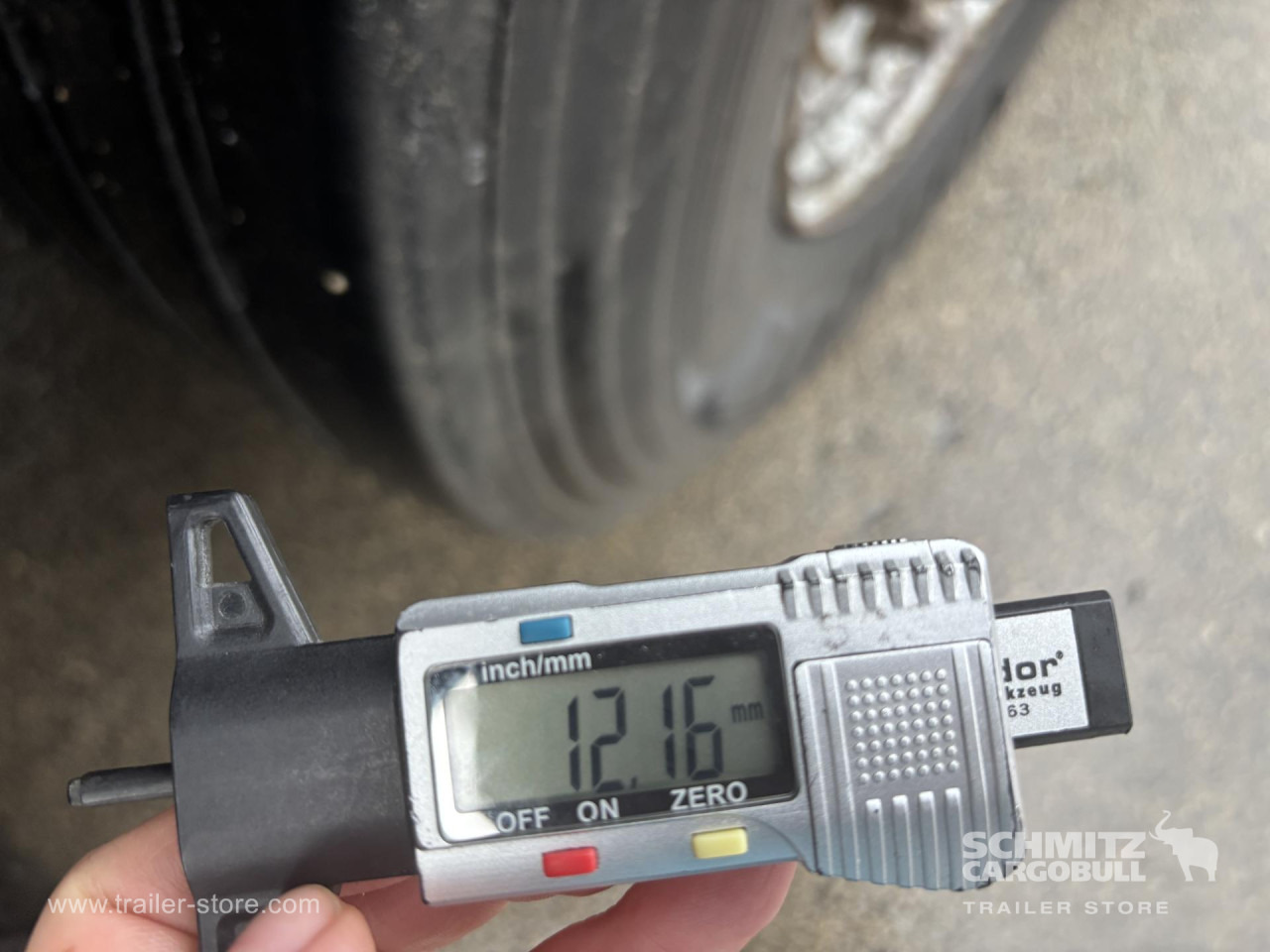 SCHMITZ Curtainsider Standard - Sơ mi rơ moóc mui bạt: hình 2 SCHMITZ Curtainsider Standard - Sơ mi rơ moóc mui bạt: hình 2