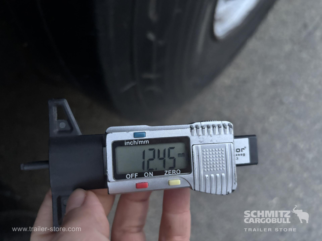 SCHMITZ Curtainsider Standard - Sơ mi rơ moóc mui bạt: hình 5 SCHMITZ Curtainsider Standard - Sơ mi rơ moóc mui bạt: hình 5