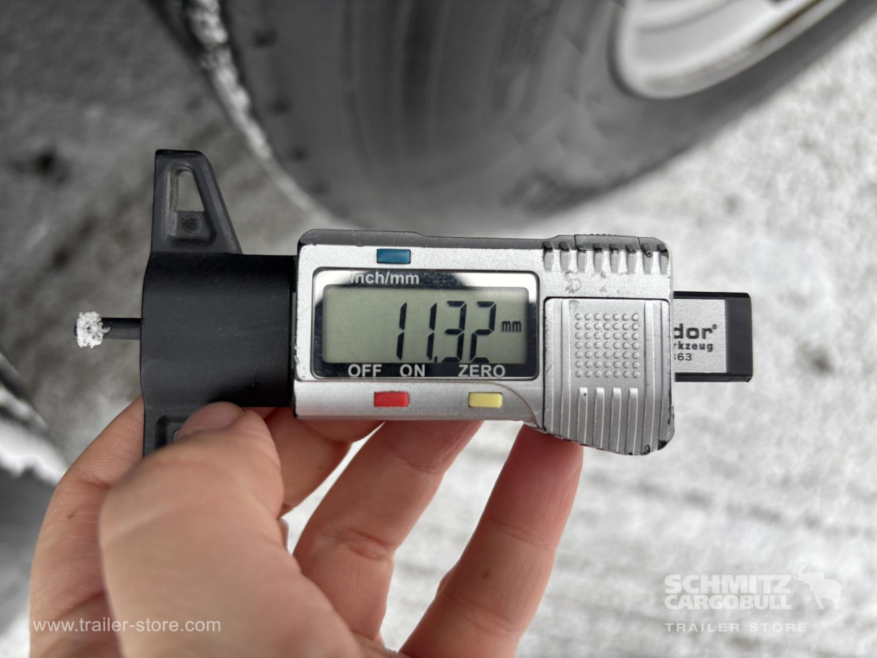 SCHMITZ Curtainsider Standard - Sơ mi rơ moóc mui bạt: hình 3 SCHMITZ Curtainsider Standard - Sơ mi rơ moóc mui bạt: hình 3