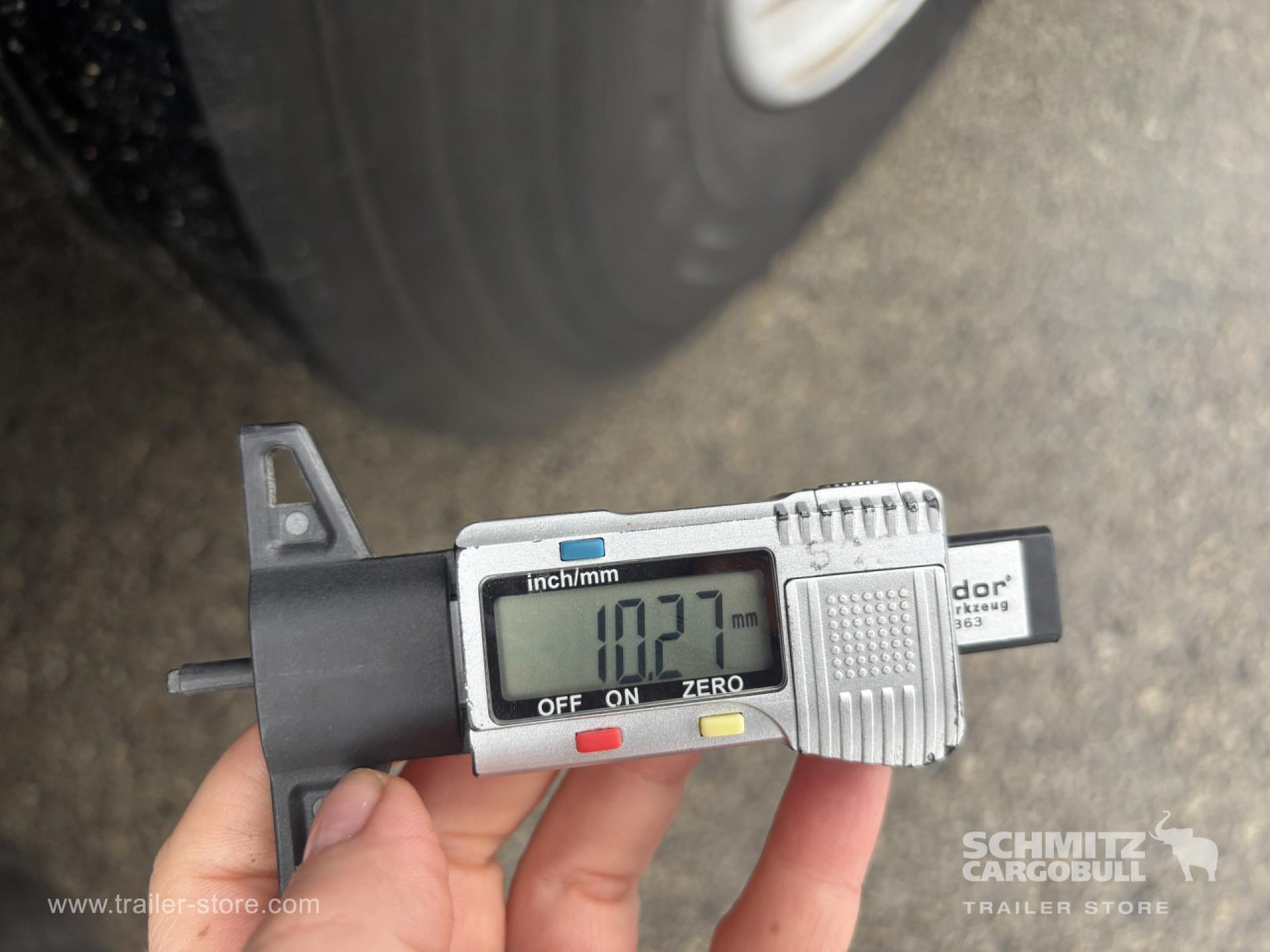 SCHMITZ Curtainsider Standard - Sơ mi rơ moóc mui bạt: hình 3 SCHMITZ Curtainsider Standard - Sơ mi rơ moóc mui bạt: hình 3